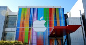 Apple Ordered To Assist FBI