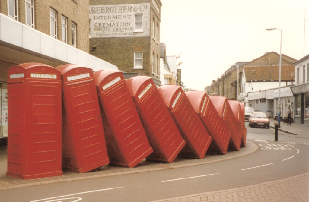 phone booths 1254475 1024x670 - How the new £1 coin will affect your business