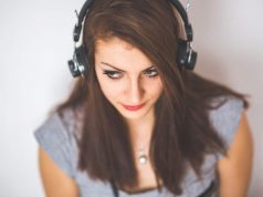 Hit the road, Jack iPhone headset